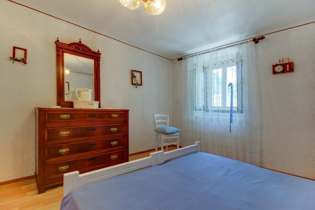Apartment Carmen ヴェリ・ロシニュ エクステリア 写真