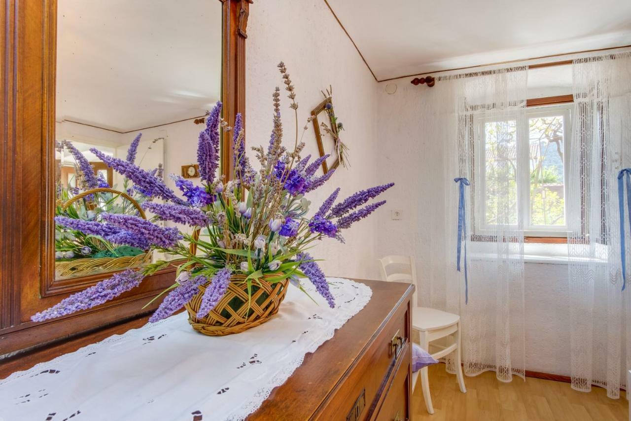 Apartment Carmen ヴェリ・ロシニュ エクステリア 写真